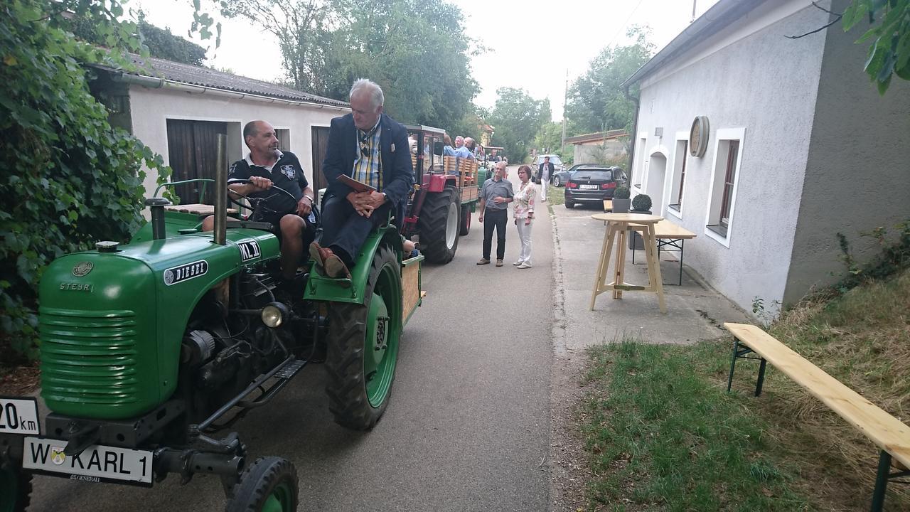 Weingut Familie Bauer Otel Grossriedenthal Dış mekan fotoğraf
